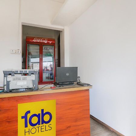 Fabexpress Shree Siya Raman - 500M From Shri Ram Janam Bhumi Hotel Ayodhya Exterior foto